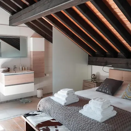 Les 'll' Rivage אכסניה